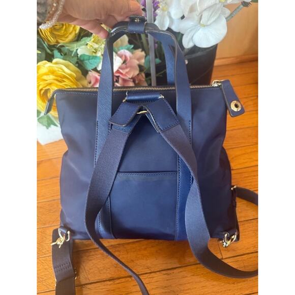 Henri Bendel Jetsetter Backpack NAVY Nylon & Leather (PU210 display picture 3
